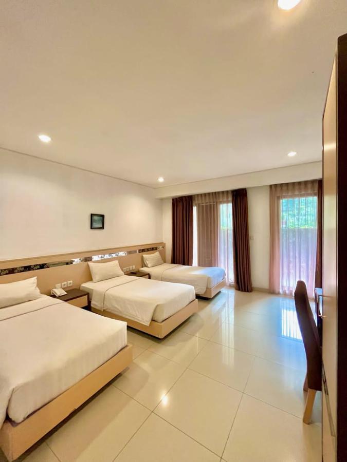 Lembah Permai Resort Sindanglaya Exterior photo